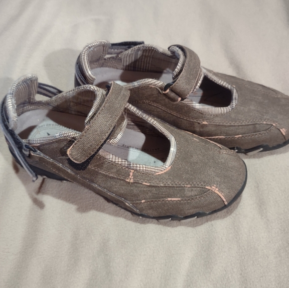 Womens Allrounder Shoes - Picture 3 of 10